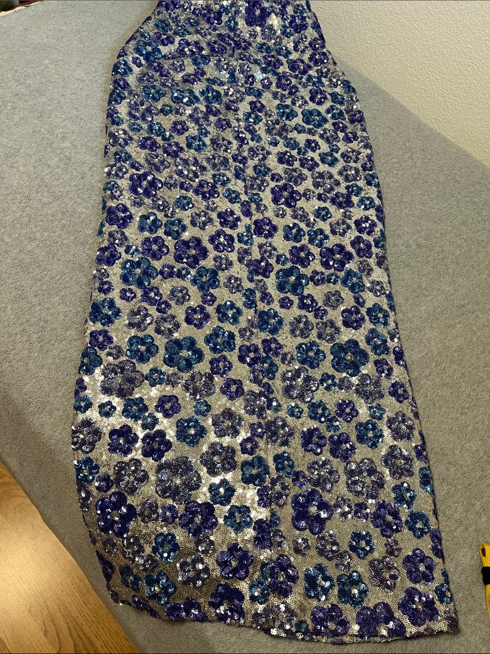 B Smart Floral Sequin Maxi Dress Size 9 10 Event - Picture 9 of 14